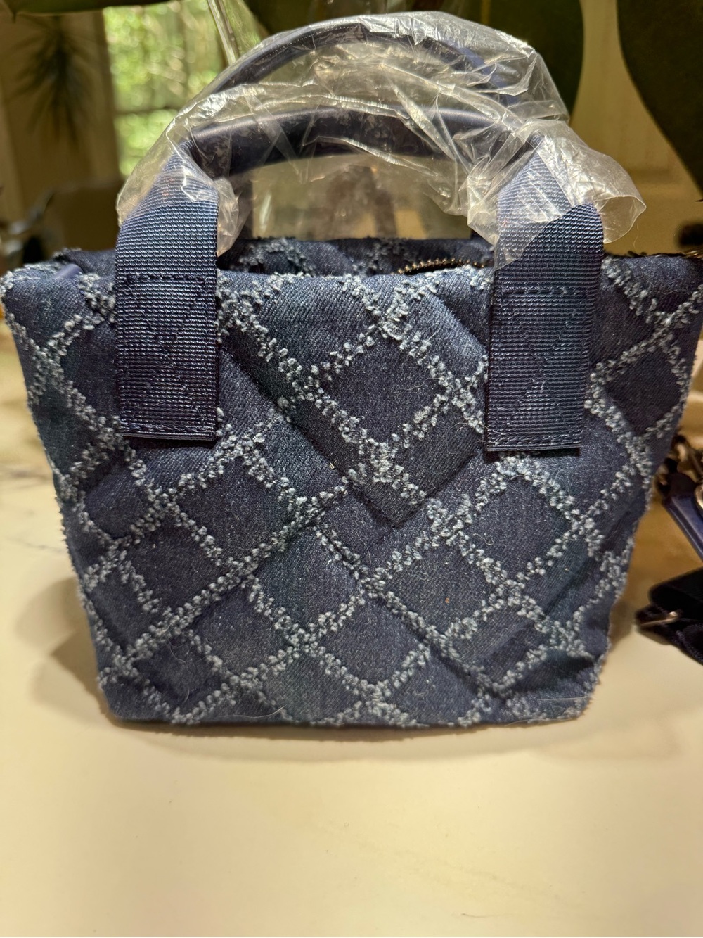 Kurt Geiger Denim Quilted Mini Shopper purse in Navy Blue NWT - Picture 3 of 6